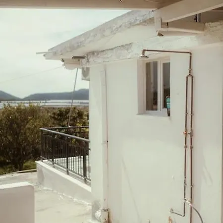 Semesterbostad House Gianouleika